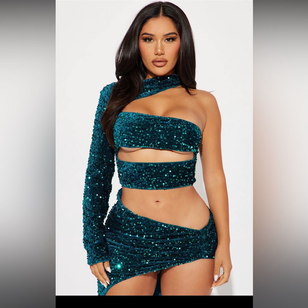 Sydney sequin gown fashion nova sold out